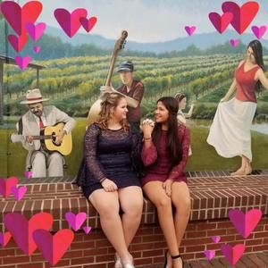 Meet your Posher, Caitlin